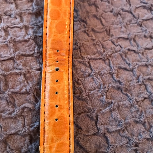 Looney Tunes 1994 Tweety Bird watch. - Picture 5 of 11